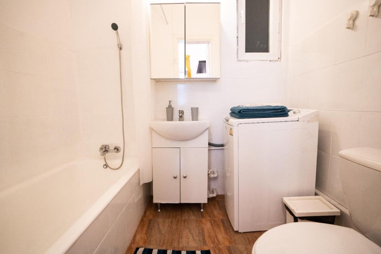 Cozy Studio Cismigiu Garden Lejlighed Bukarest Eksteriør billede